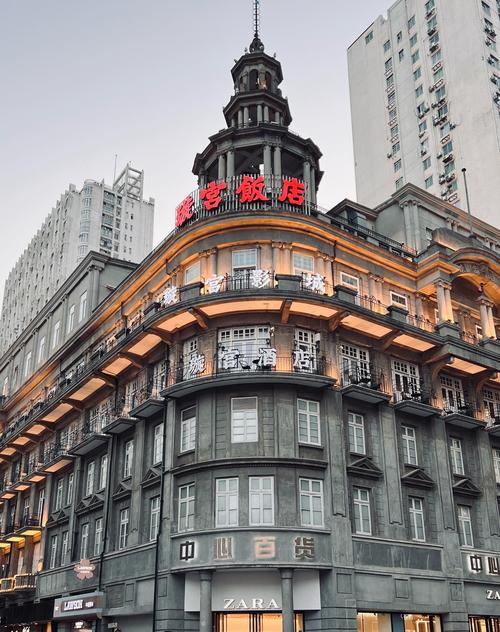 江汉路烟香四溢，探寻武汉外烟购物指南